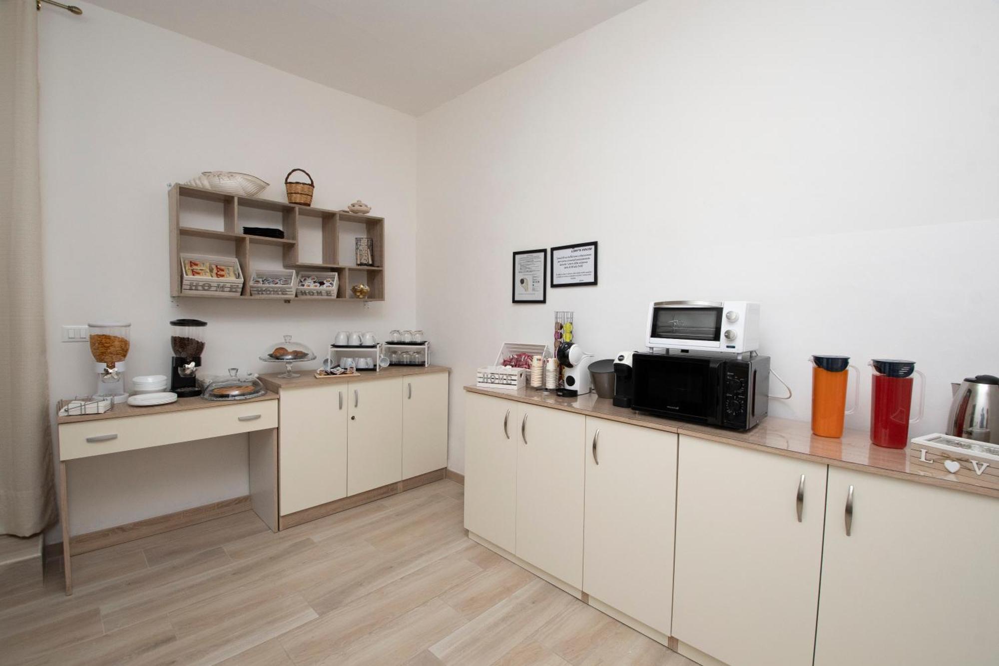 Hotel Lory'S House Porto Cesareo Zewnętrze zdjęcie